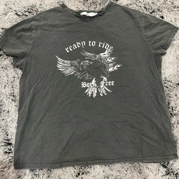 Graphic tee - Picture 1 of 4